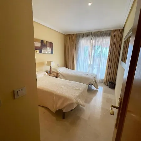 Apartamento Sea View Golfing Two Bedrooms Estepona